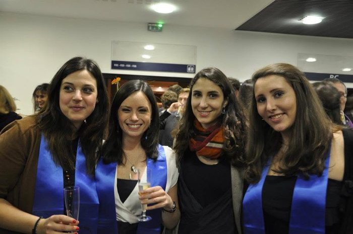 Margaux à la remise de diplômes de son école de commerce